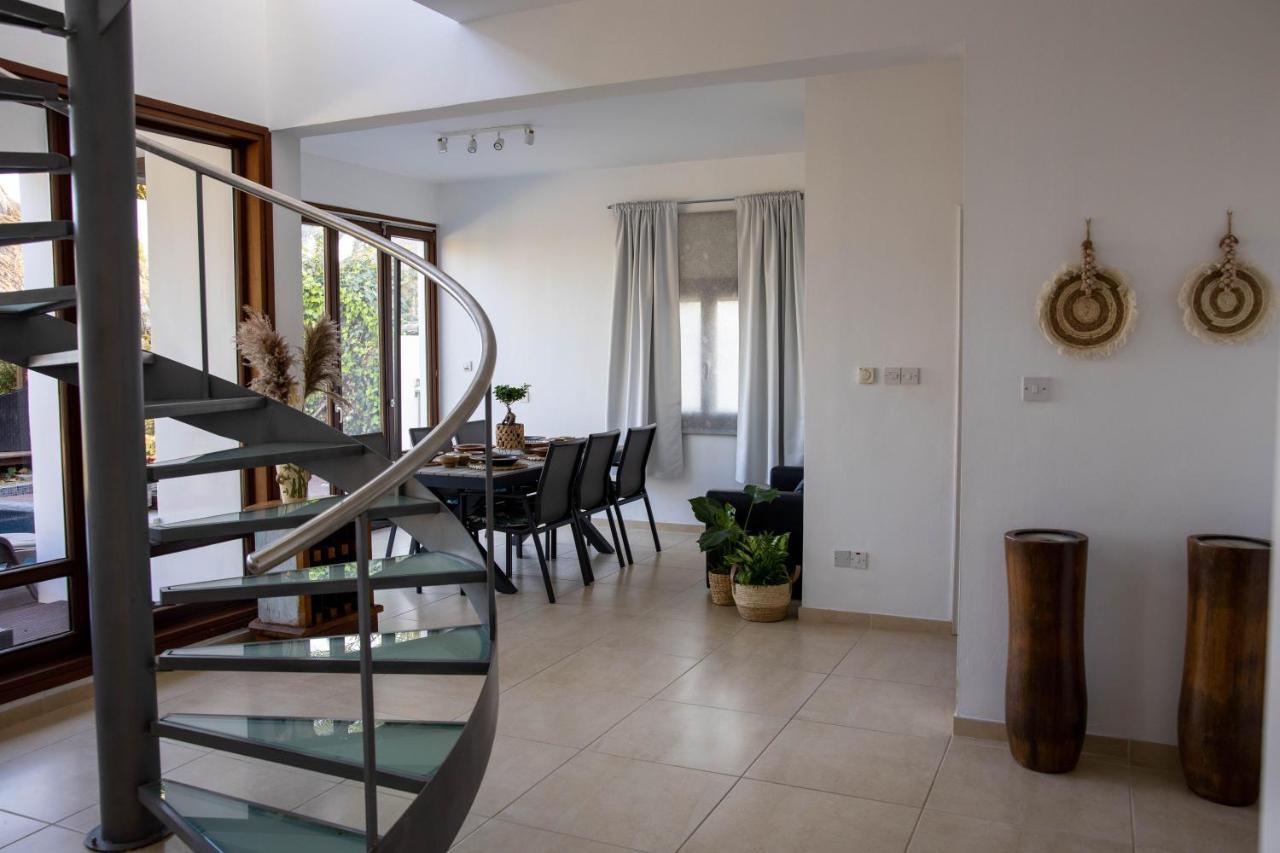 Balinese Villa Ayia Napa Exterior photo